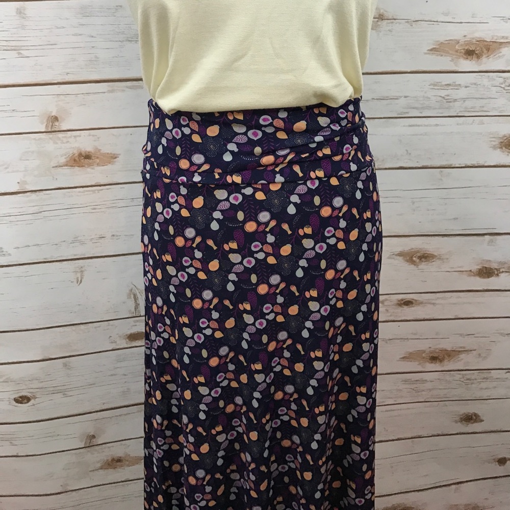 Lularoe Maxi skirt 1 small 1 large